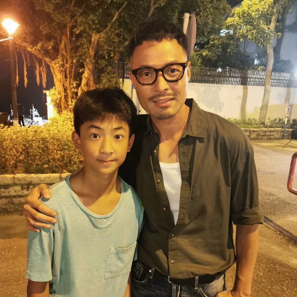 楊凱博在《大步走》中飾演張達倫的兒子。