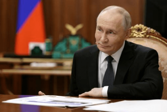 俄羅斯總統普京周五透露，莫斯科手上已持有特朗普的和平計劃文本，並指「可能成為烏克蘭最終解決方案的基礎」。法新社