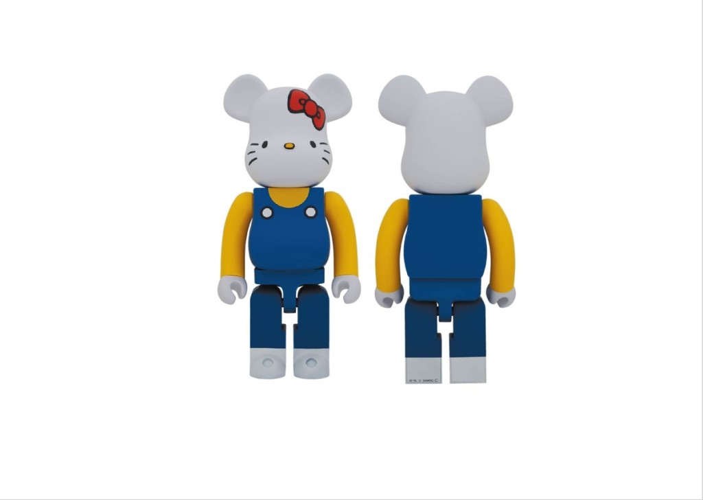 BE@RBRICK HELLO KITTY BLUE OVERALL Ver. 1000% (港币3,400元)