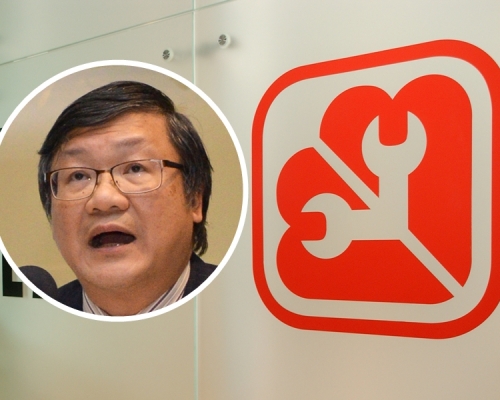 機電署署長彭耀雄(小圖)表示,機電署在衞生署疫苗接種中心內的疫苗冷藏系統,以及機電設備裝置遙距監察系統。資料圖片