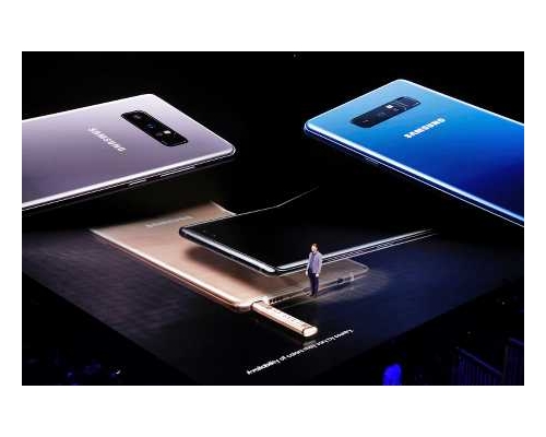 三星今天在紐約發表旗艦手機Galaxy Note 8。AP