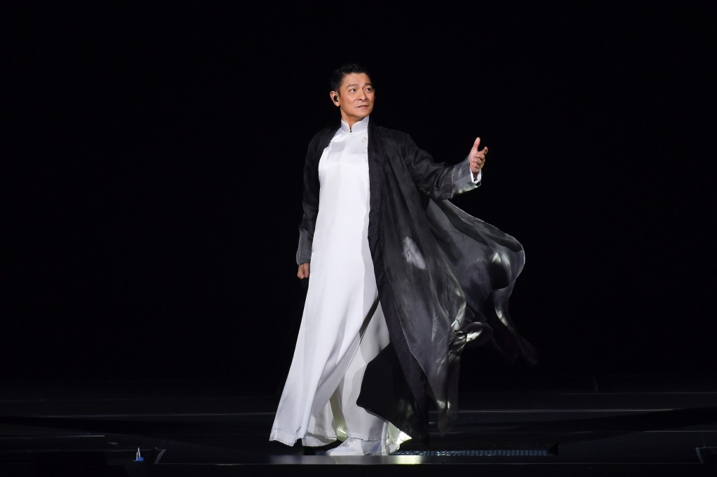 劉德華紅館演唱會官宣!一連20場跨年狂歡。 劉德華紅館演唱會官宣!一連20場跨年狂歡。