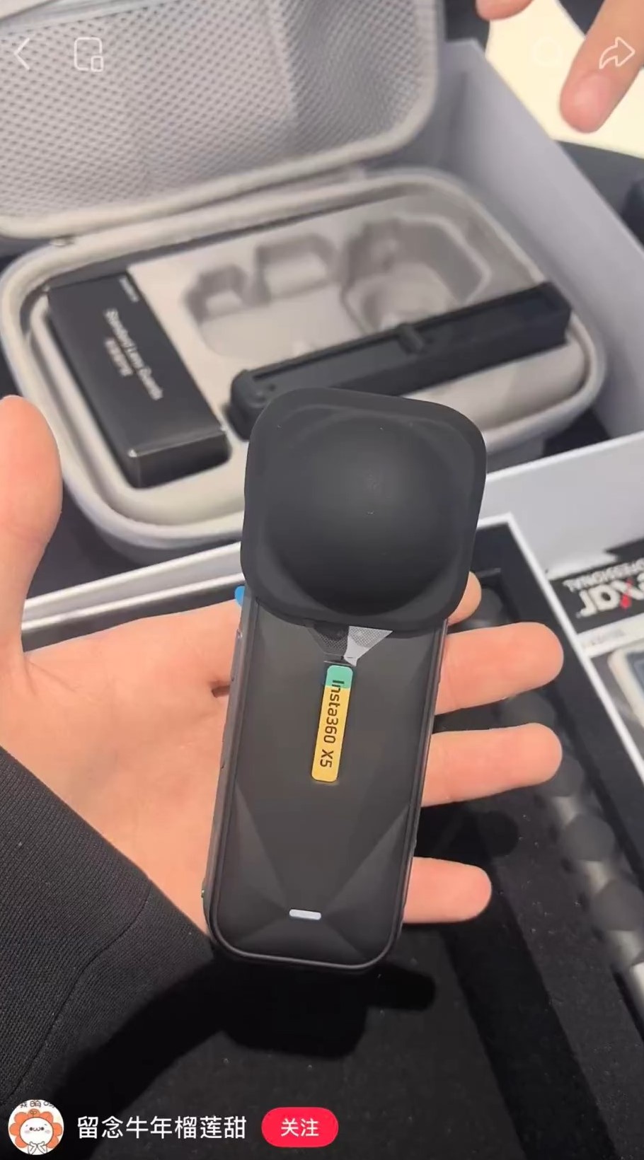 網民紛紛貼出自己有金標的Insta360相機。