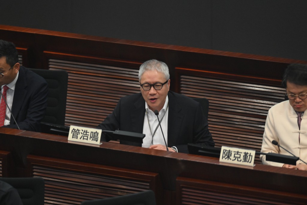 管浩鳴關注政府提供收購價的原因。
