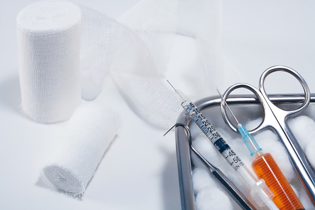 手術前的不良情緒如恐懼、焦慮等易致肝氣鬱結。 手術前的不良情緒如恐懼、焦慮等易致肝氣鬱結。