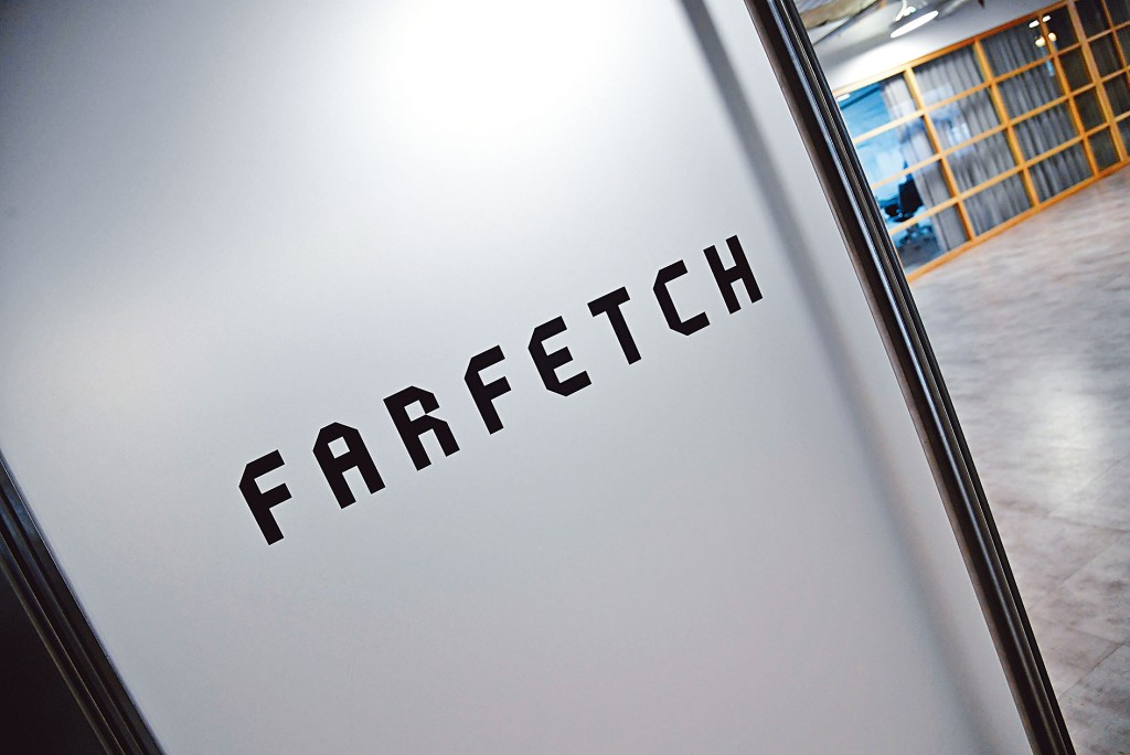 据悉，Farfetch的中国消费者占全球奢侈品消费的三分之一。