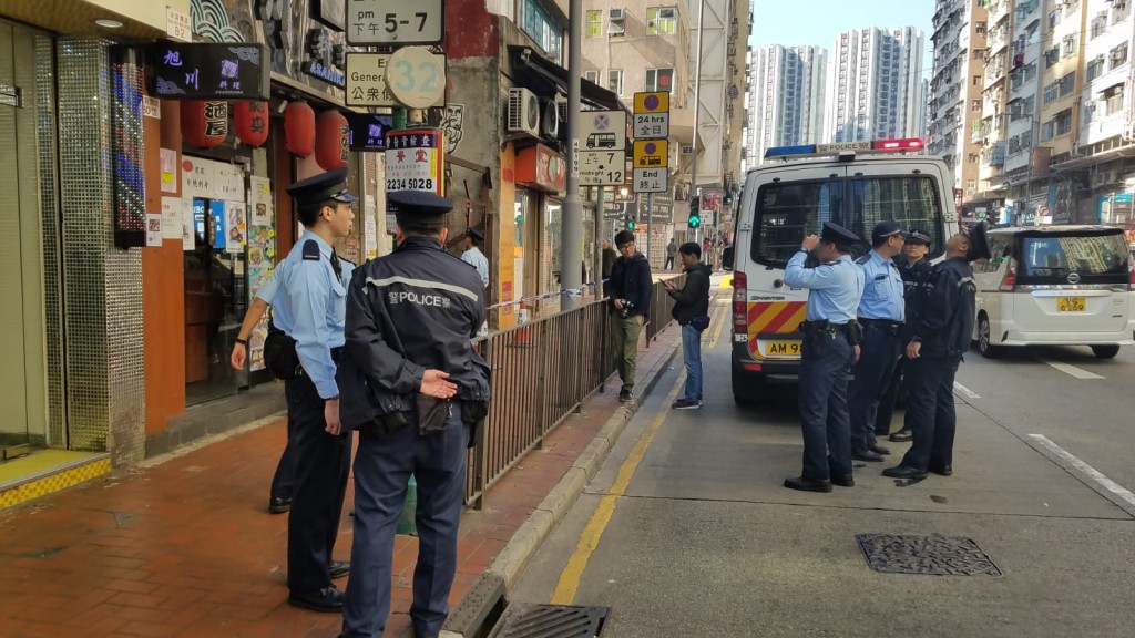 警方在場調查事件。 楊偉亨攝。