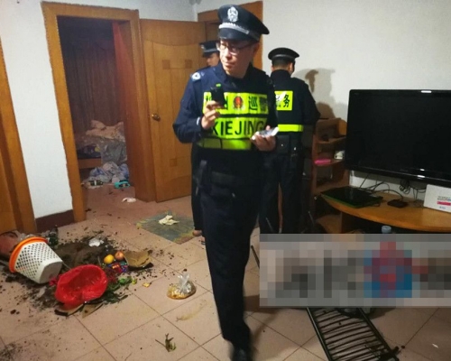廣西柳州一名女子不滿前男友與新歡拍片「晒恩愛」,一怒之下走上對方寓所搗亂,結果驚動警方到場調停。