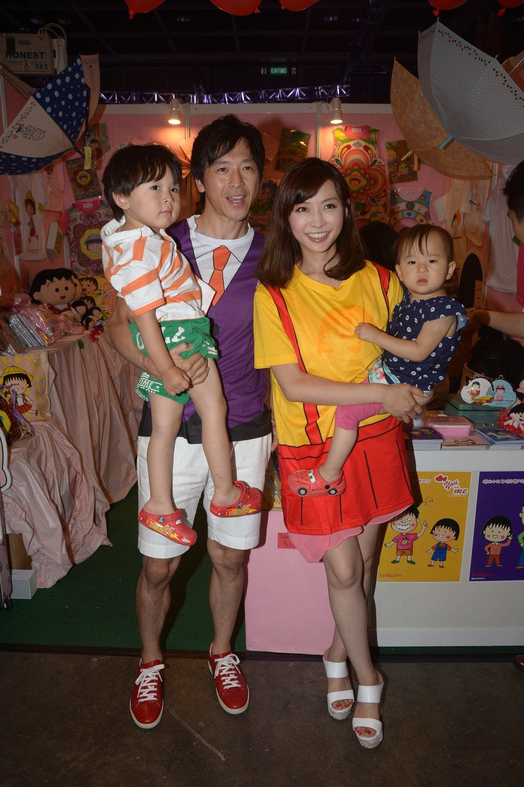 椋名凜2010年與職業車手高村直樹結婚後，也不時回來香港。  ​