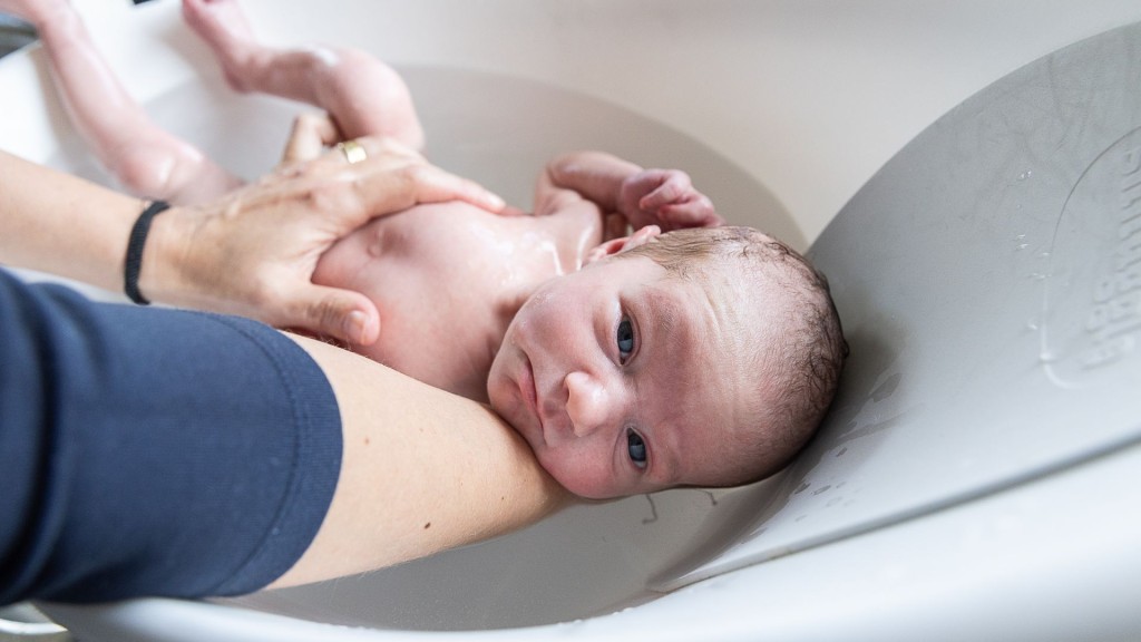 韩女商场厕所产子，因不想男友及家人知道而将孩子丢进马桶。 路透社示意图