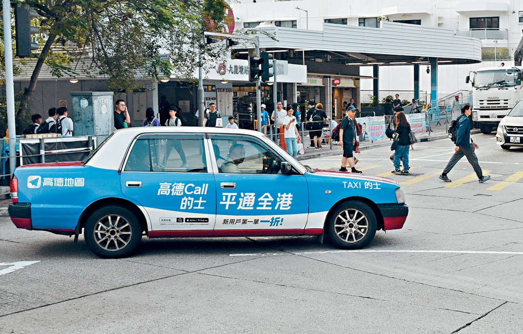 政府向立法會提交修例建議，訂明多項有關規管網約車服務的細節。