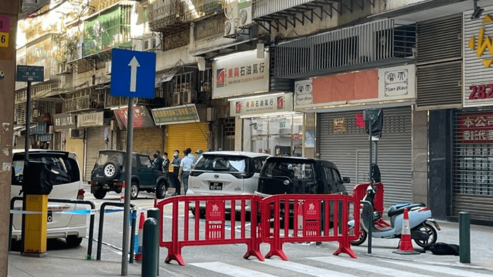 女居民所住大廈及街道已列為紅碼區。澳廣視撮圖