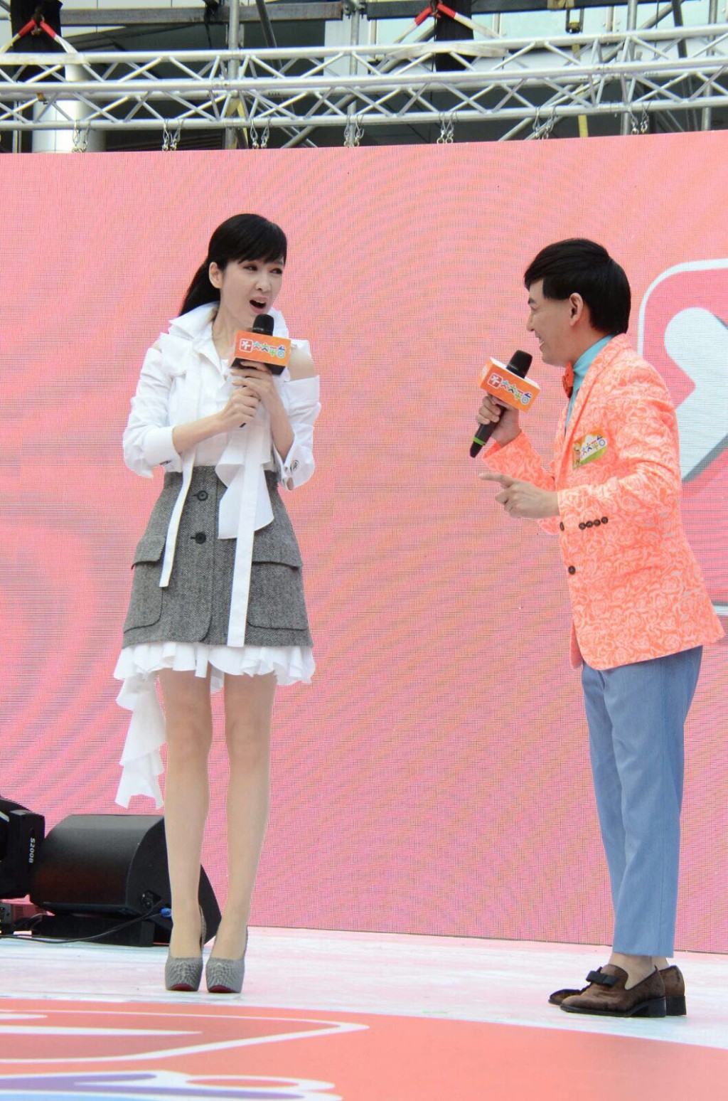 周慧敏、司儀黃子佼