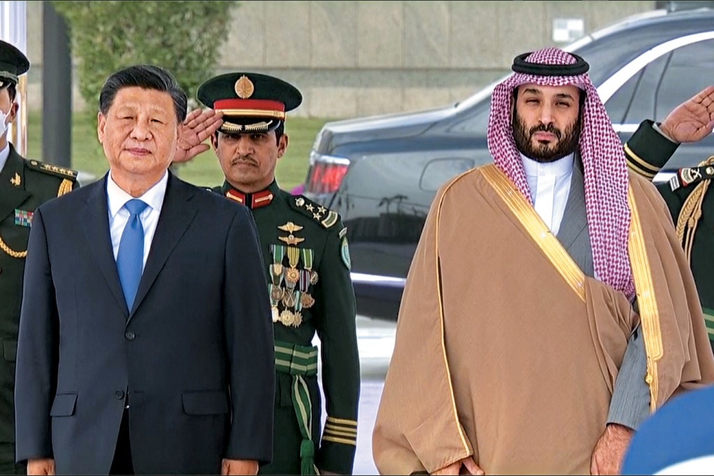 習近平與沙特王儲穆罕默攝於2022年。