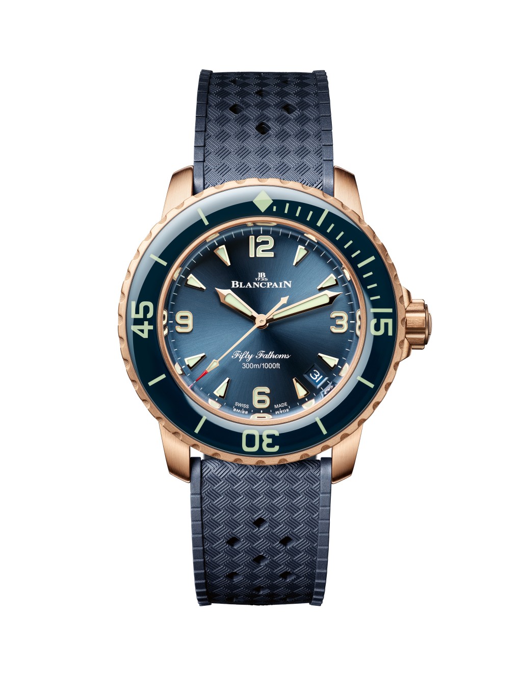 Blancpain Fifty Fathoms 38mm / 錶殼:38.2mm紅金 / 機芯:1150自動 / 售價:$242,500。 Blancpain Fifty Fathoms 38mm / 錶殼:38.2mm紅金 / 機芯:1150自動 / 售價:$242,500。