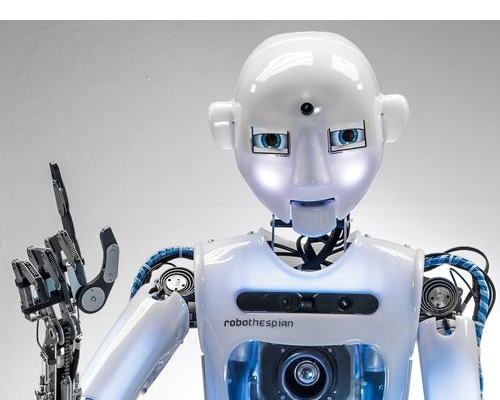 明星展品包括英国制造的社交机械人RoboThespain。Twitter
