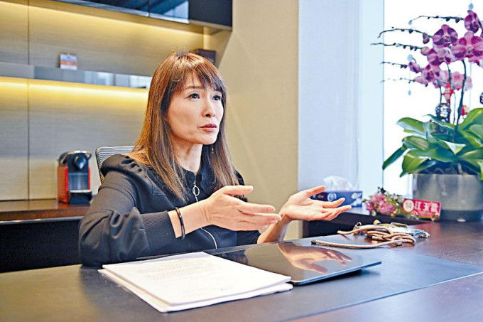 選委會議員江玉歡表示現時社會不少中青年重視維持工作和生活平衡，問局方會否考慮推廣「靈活工時」。資料圖片