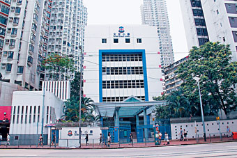 東區的太古小學被指有教師帶領學生參與暴力衝突，校方發表聲明，確定貼文與事實不符。