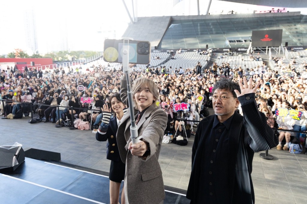 道枝駿佑所到之處都有大批fans到場。 道枝駿佑所到之處都有大批fans到場。