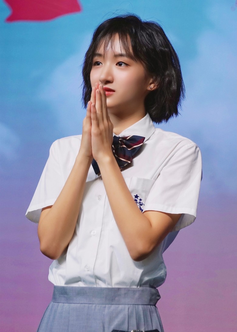 Natalie首次接演內地青春歌舞電影《燃野少年的天空》。