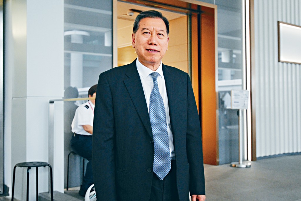 李寶安表示，自己僅用一張數字表來與林伯討論遺產分配定案，沒有討論整份遺囑內容。