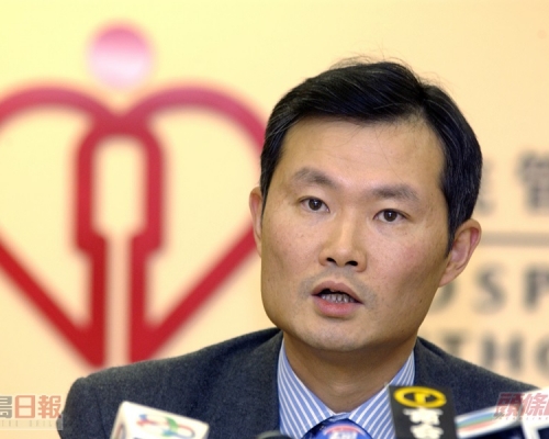 何兆煒在03年3月23日因感染沙士入院，留醫23日後出院。資料圖片