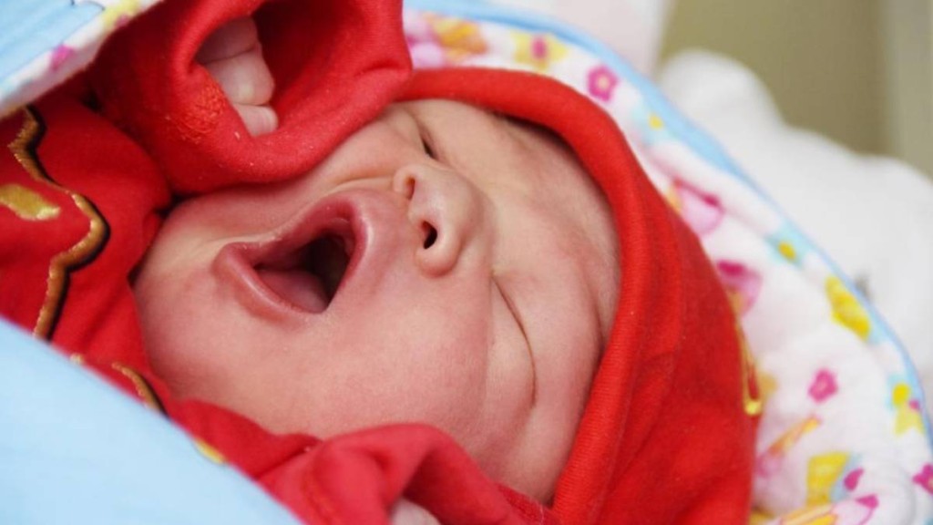 中國2025年僅有792萬人，是1949年以來最低。新華社