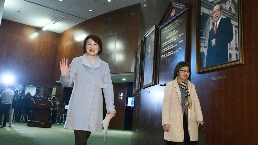 劉兆佳強調在政治上，香港從來沒有對女性有歧視。