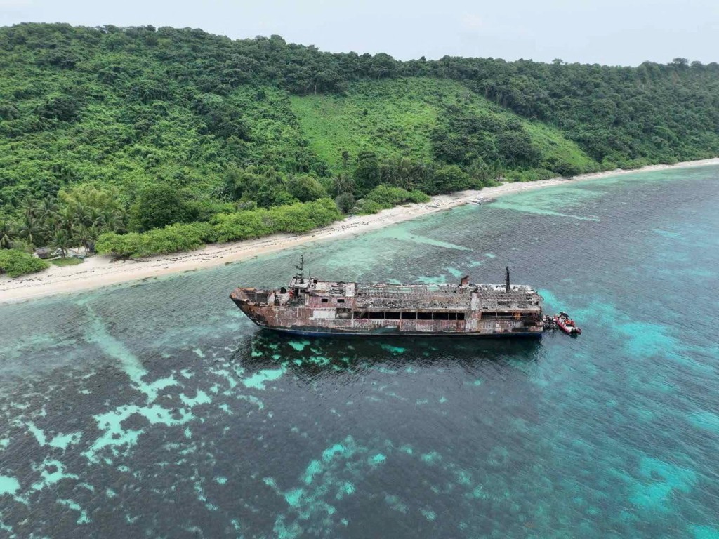 菲律賓巴拉望省附近海域發生的客輪起火沉沒慘劇，死傷人數進一步擴大。路透社