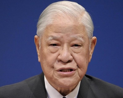 李登輝辦公室主任聲明指其病情由榮民總醫院以新聞稿對外公開。