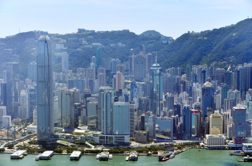 林定國稱,本港法律制度國際化、高水平、信譽好,冀用好這優勢。 林定國稱,本港法律制度國際化、高水平、信譽好,冀用好這優勢。