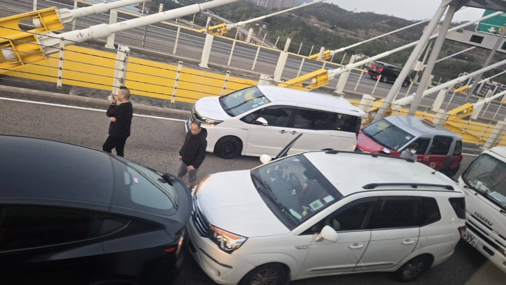 fb車cam L(香港群組) fb車cam L(香港群組)