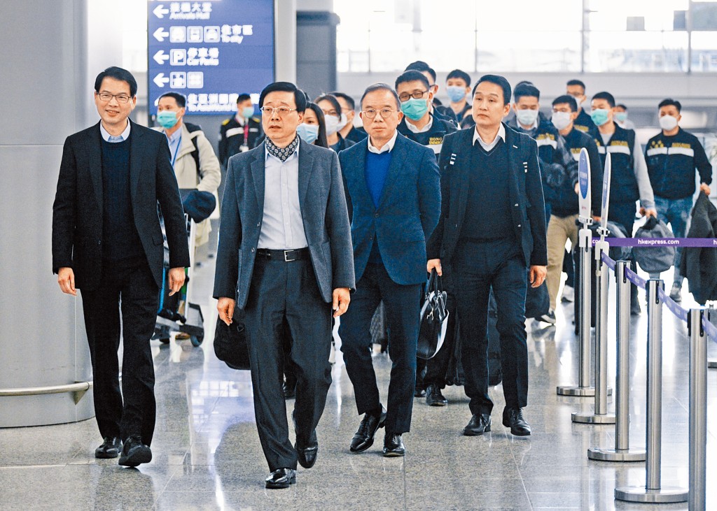 ■李家超表示，在政府工作長達四十四年，具協調和統籌工作具實際經驗。