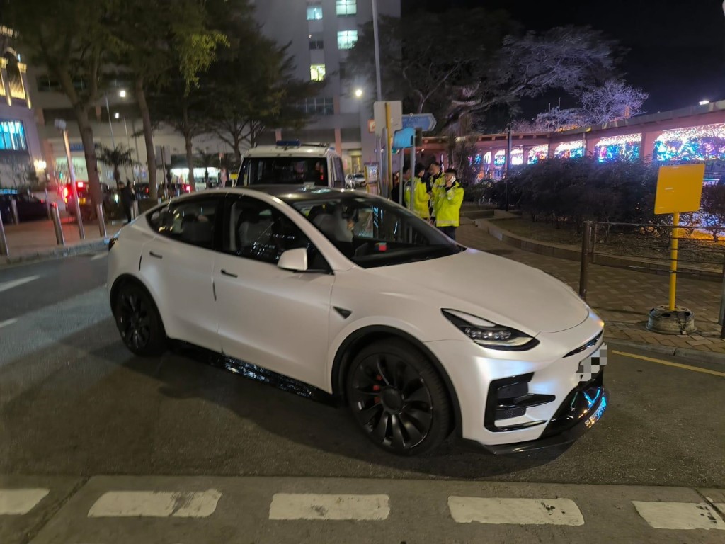 其中一輛涉案車輛。警方圖片