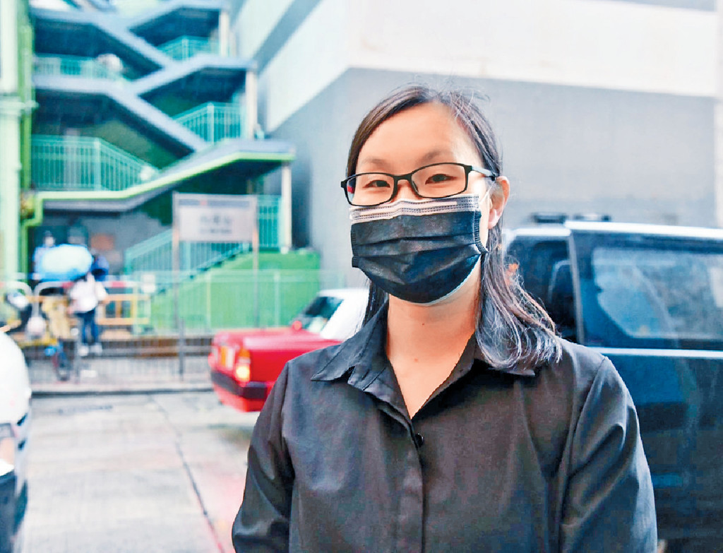 ■李小姐指餐廳顧客即時減少三分之二。 ■李小姐指餐廳顧客即時減少三分之二。