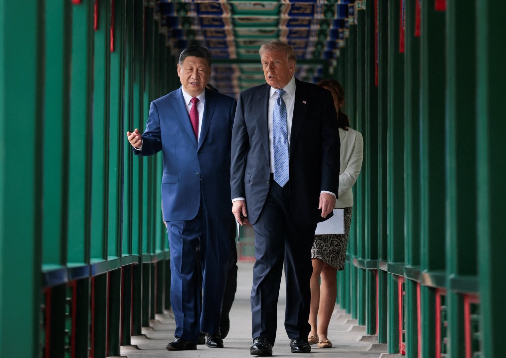 習近平與特朗普在中南海舉行小範圍會晤。路透社
