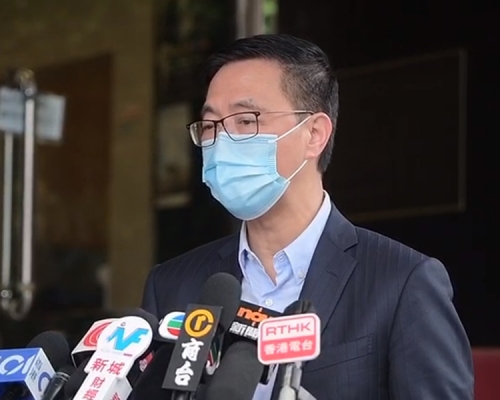 楊潤雄指若學校裝閉路電視需符合指引及私隱例。