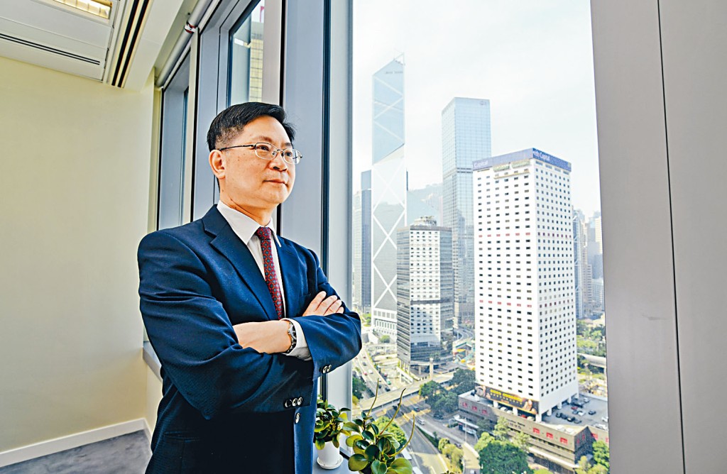 創新及科技局局長薛永恒指出，「聯合政策包」冀向外國人才展示大灣區的流通優勢。