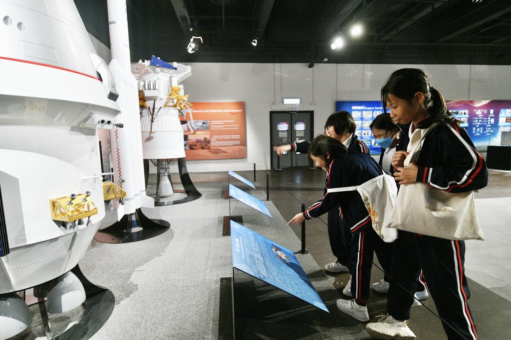 教育局將「我的航天夢」列為「建議採用優先副題」。資料圖片 教育局將「我的航天夢」列為「建議採用優先副題」。資料圖片
