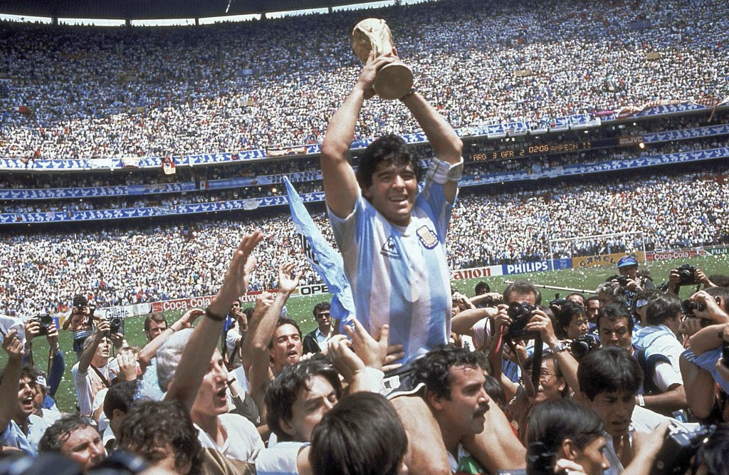 马勒当拿最终领阿根廷夺冠。AP资料图片