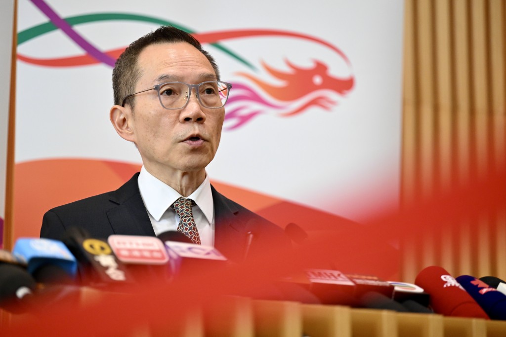 物流署長陳嘉信就事件向公眾致謙。劉駿軒攝