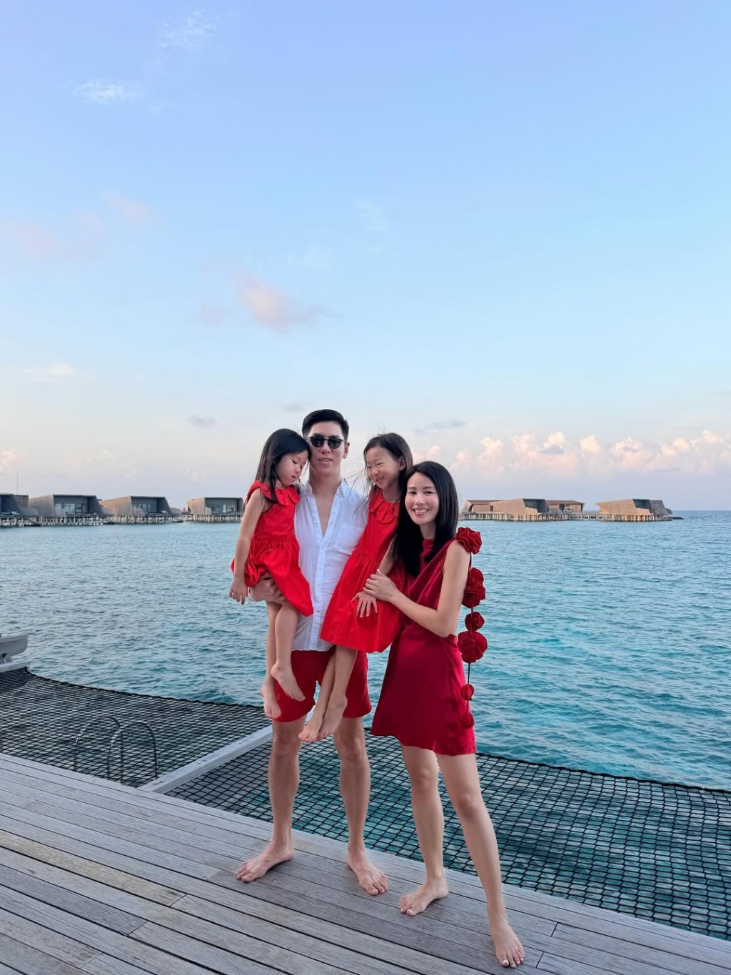 李雪瑩已為兩女之母，但保養得很好。