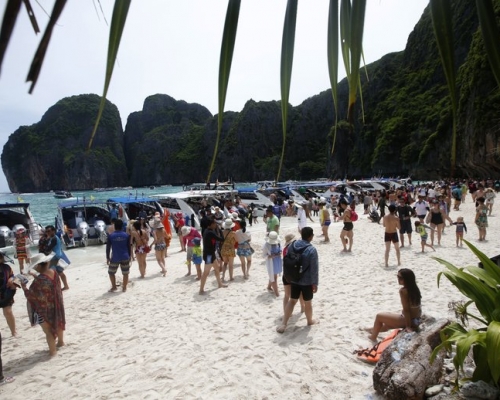 泰國研究對訪泰的外國旅客徵收旅遊稅。AP圖片