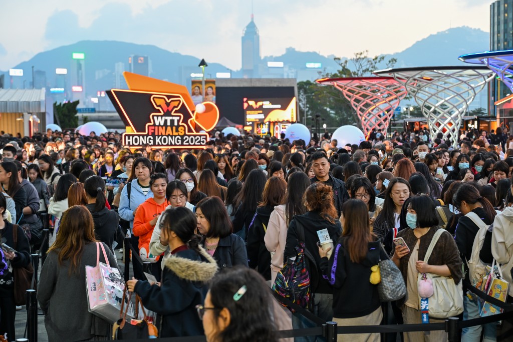 丹顿接受访问时坦言这次引起的回响远超预期。魏国谦摄 丹顿接受访问时坦言这次引起的回响远超预期。魏国谦摄