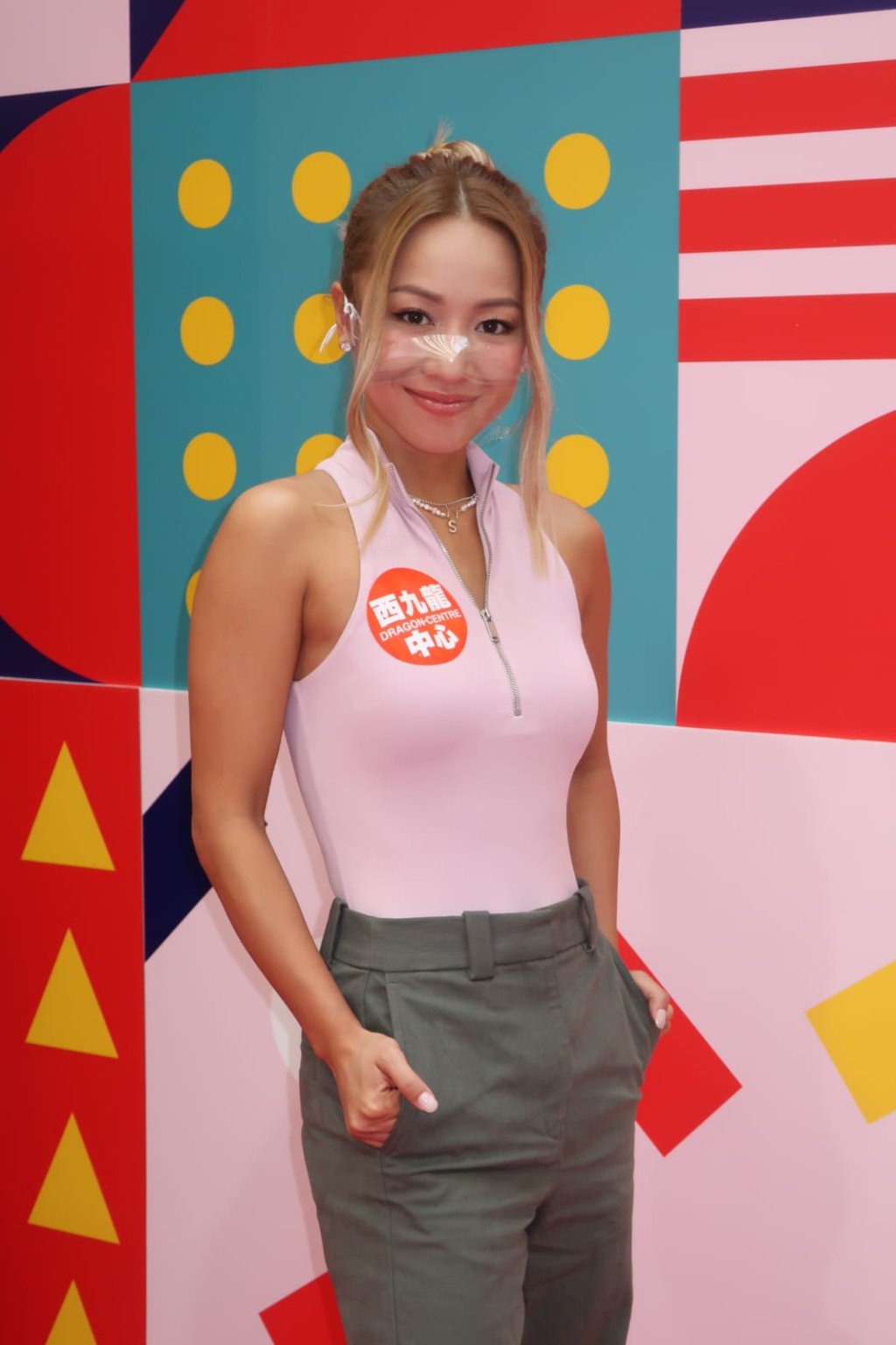 學禪柔後,鄭融身形明顯瘦了一個碼。