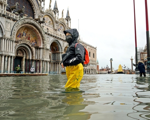 意大利威尼斯又遇水侵。AP  