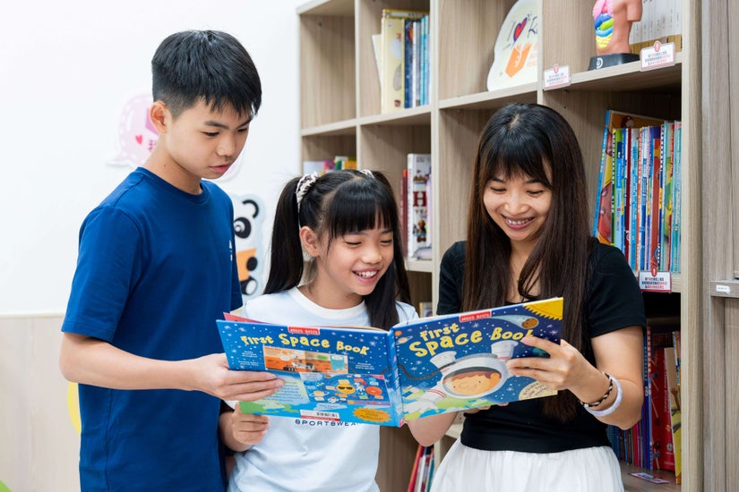信和集團聯同深水埗、紅磡及筲箕灣的社區客廳,以及香港青少年服務處,推出閱讀獎勵計劃,預計可鼓勵會員於活動期間合共閱讀近2,000本書籍。 信和集團聯同深水埗、紅磡及筲箕灣的社區客廳,以及香港青少年服務處,推出閱讀獎勵計劃,預計可鼓勵會員於活動期間合共閱讀近2,000本書籍。