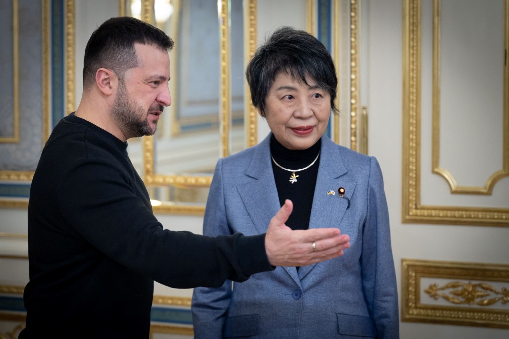 日本外相上川陽子突訪基輔，與烏克蘭總統澤連斯基會晤。路透社