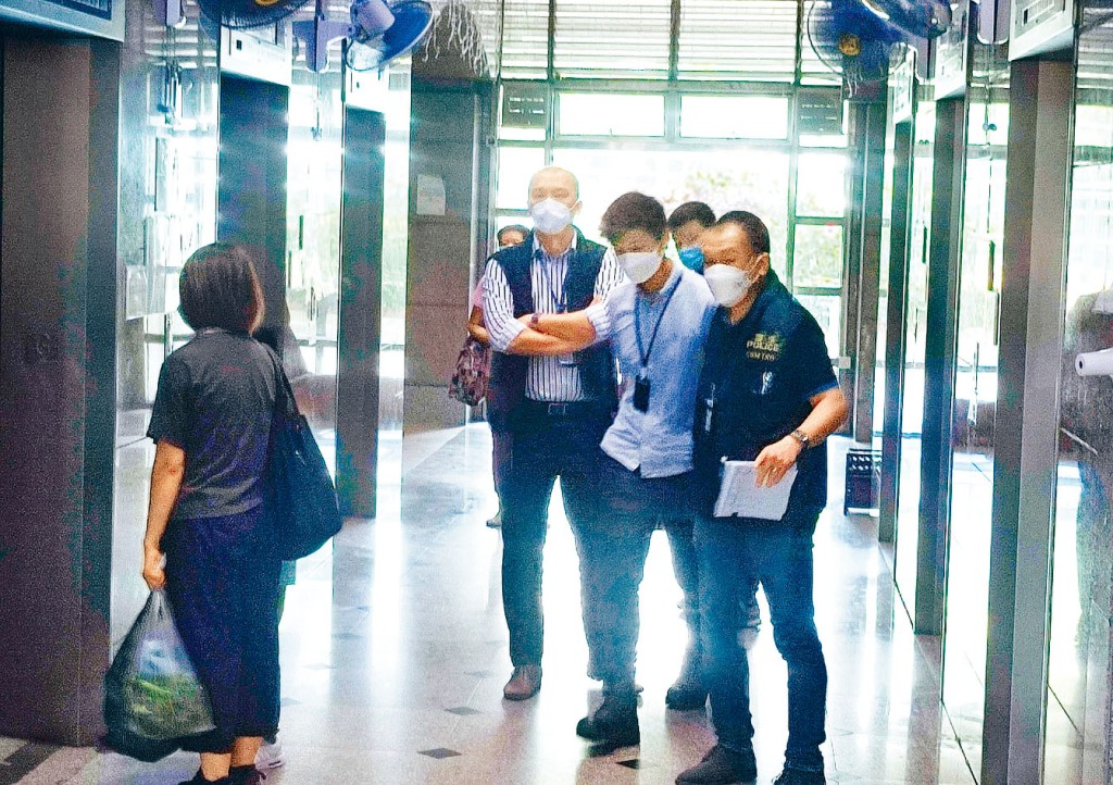 老夫婦自殺釀一死一傷，重案組到場調查。