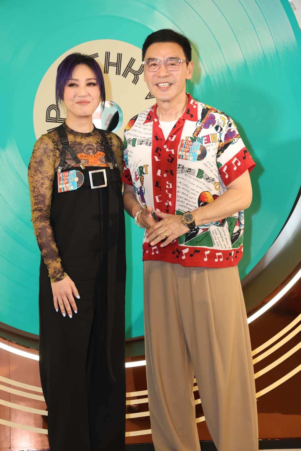 千嬅亦有關注鍾鎮濤女兒鍾懿出道的消息。 千嬅亦有關注鍾鎮濤女兒鍾懿出道的消息。